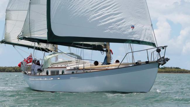 Weber auxiliary ketch WOTAMA (1974) under way (detail)